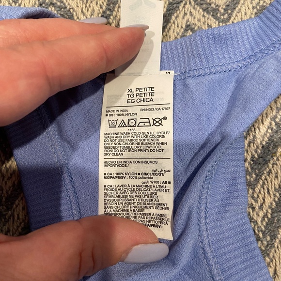 Old Navy Go-Dry Seamless Purple-Blue Racerback Tank Sz XL Petite - Picture 4 of 8